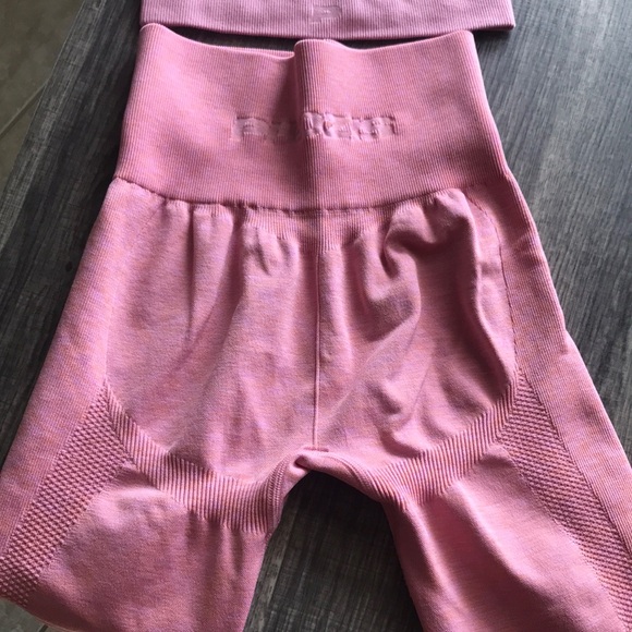 Prozis Pink Women's Workout Set - Picture 6 of 7